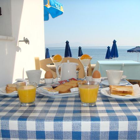 Dream Island Hotel Livadia  ภายนอก รูปภาพ