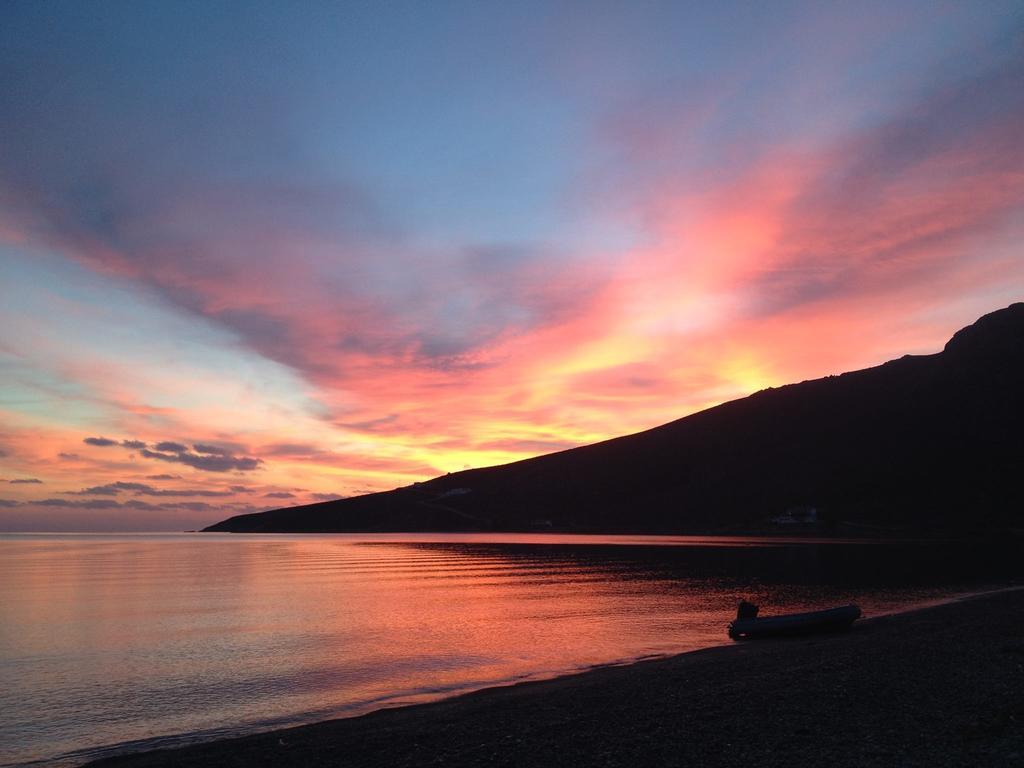 Dream Island Hotel Livadia  ภายนอก รูปภาพ